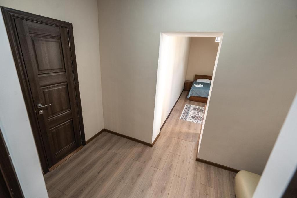 Muras Hotel Каракол Екстер'єр фото