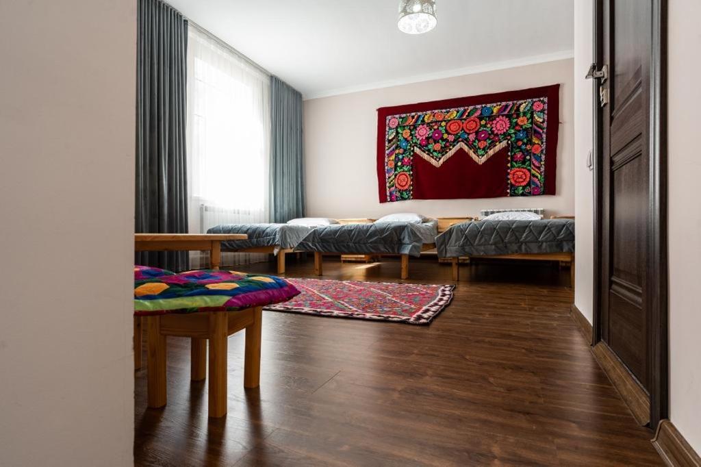 Muras Hotel Каракол Екстер'єр фото