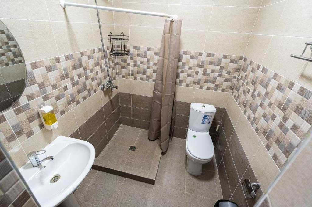 Muras Hotel Каракол Екстер'єр фото