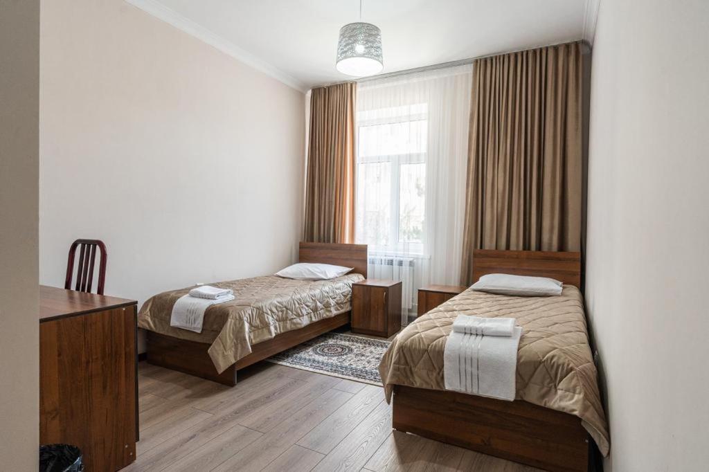 Muras Hotel Каракол Екстер'єр фото