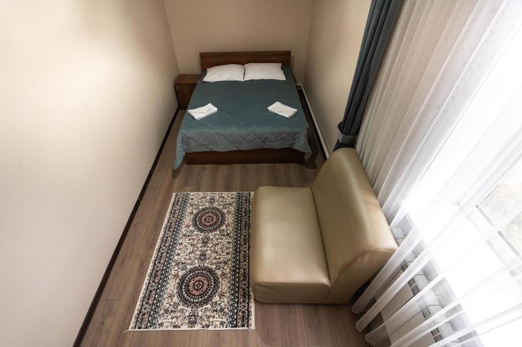 Muras Hotel Каракол Екстер'єр фото